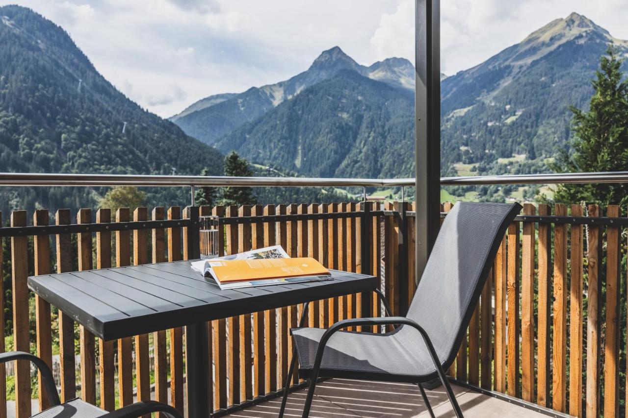 Tante Anna - Retreats Mit Weitblick Aparthotel Sankt Gallenkirch Exteriör bild