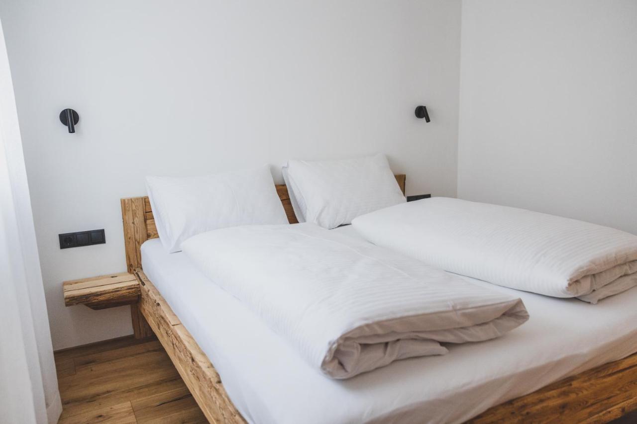Tante Anna - Retreats Mit Weitblick Aparthotel Sankt Gallenkirch Exteriör bild