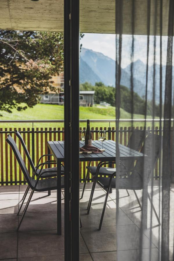 Tante Anna - Retreats Mit Weitblick Aparthotel Sankt Gallenkirch Exteriör bild