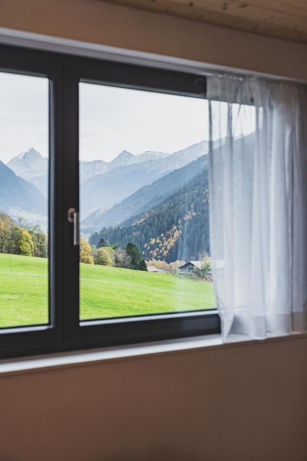 Tante Anna - Retreats Mit Weitblick Aparthotel Sankt Gallenkirch Exteriör bild