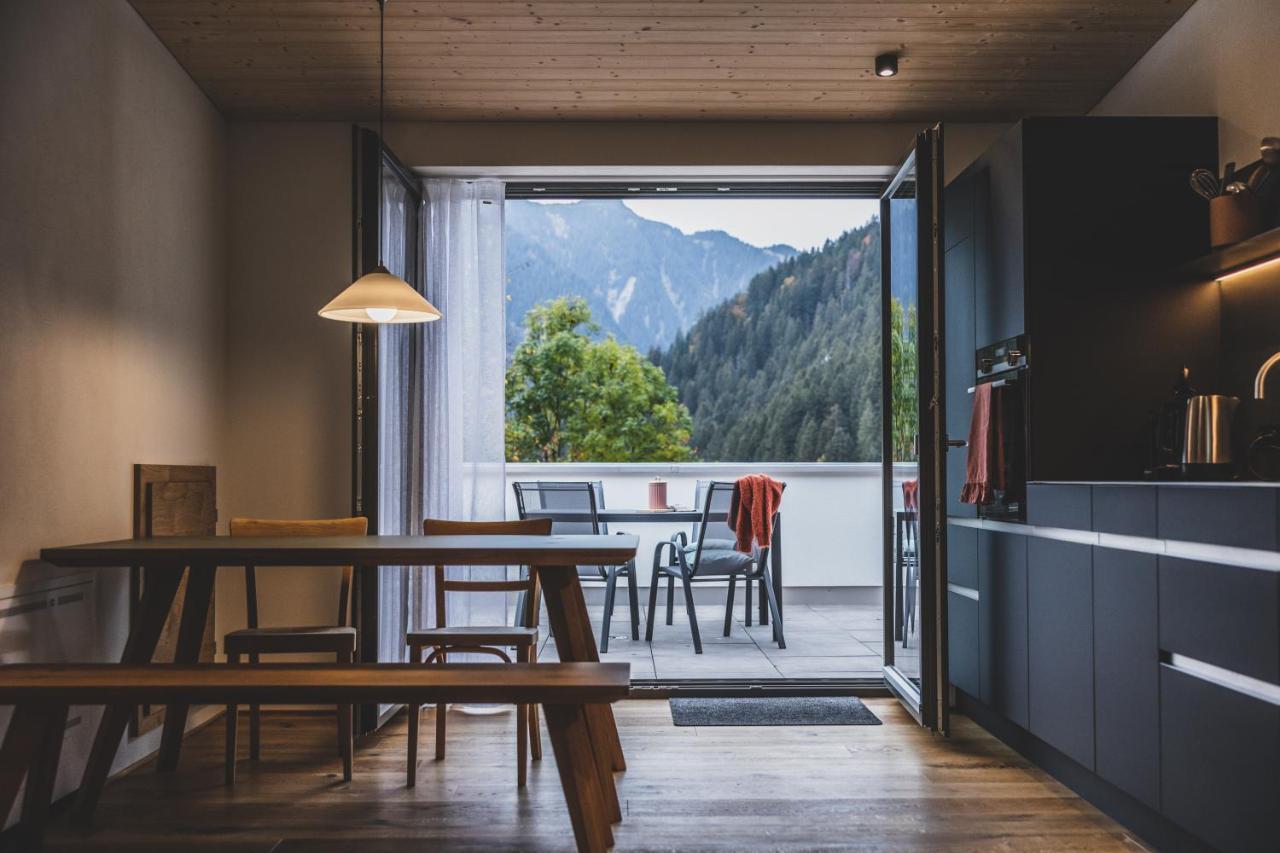 Tante Anna - Retreats Mit Weitblick Aparthotel Sankt Gallenkirch Exteriör bild