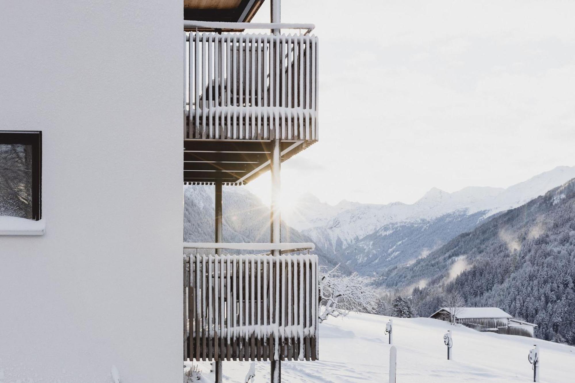 Tante Anna - Retreats Mit Weitblick Aparthotel Sankt Gallenkirch Exteriör bild