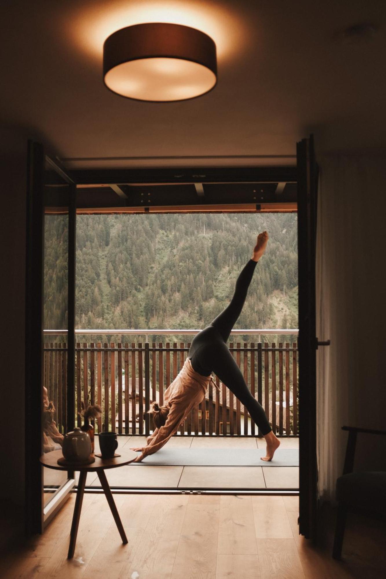 Tante Anna - Retreats Mit Weitblick Aparthotel Sankt Gallenkirch Exteriör bild